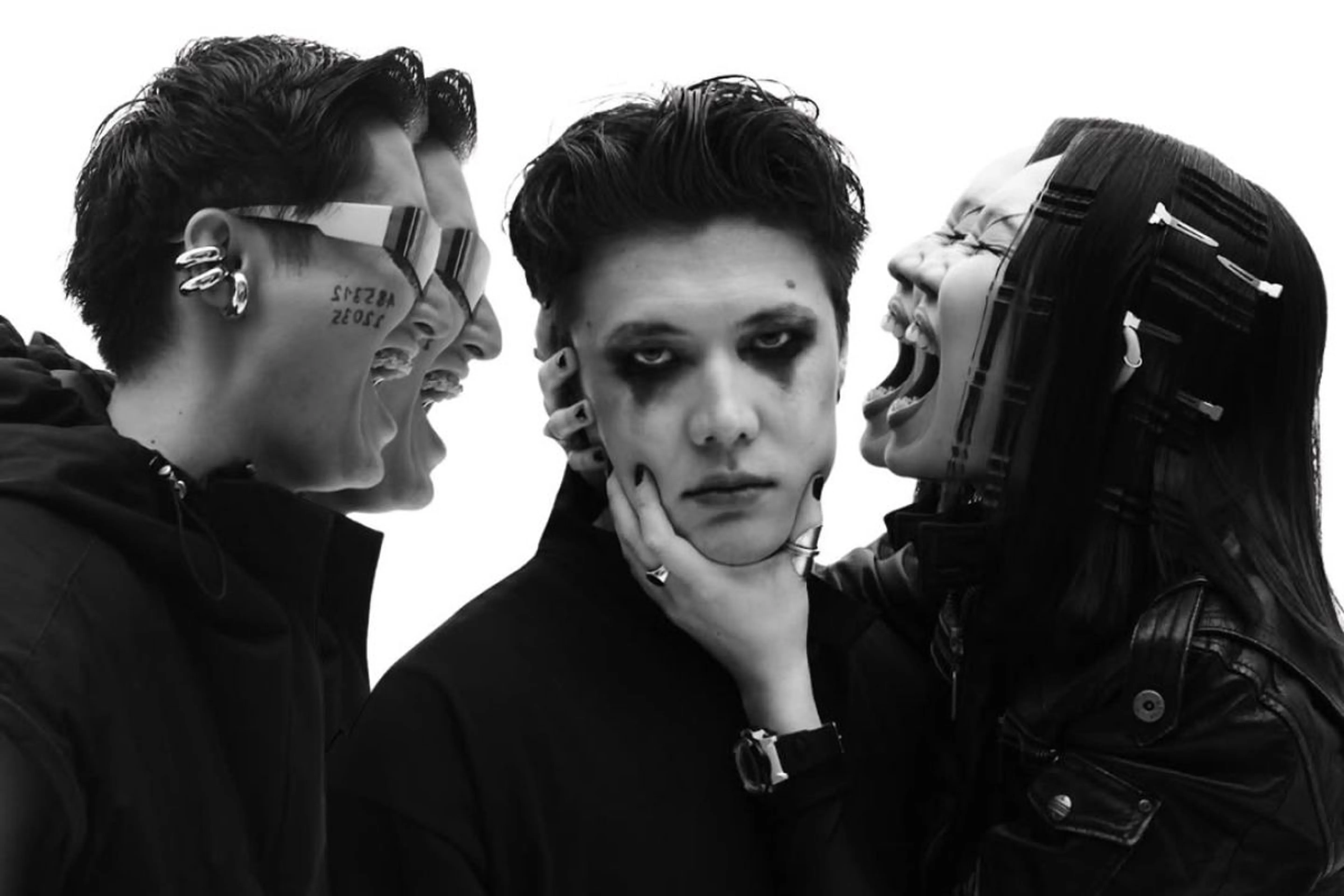 Instagram / basbuzar