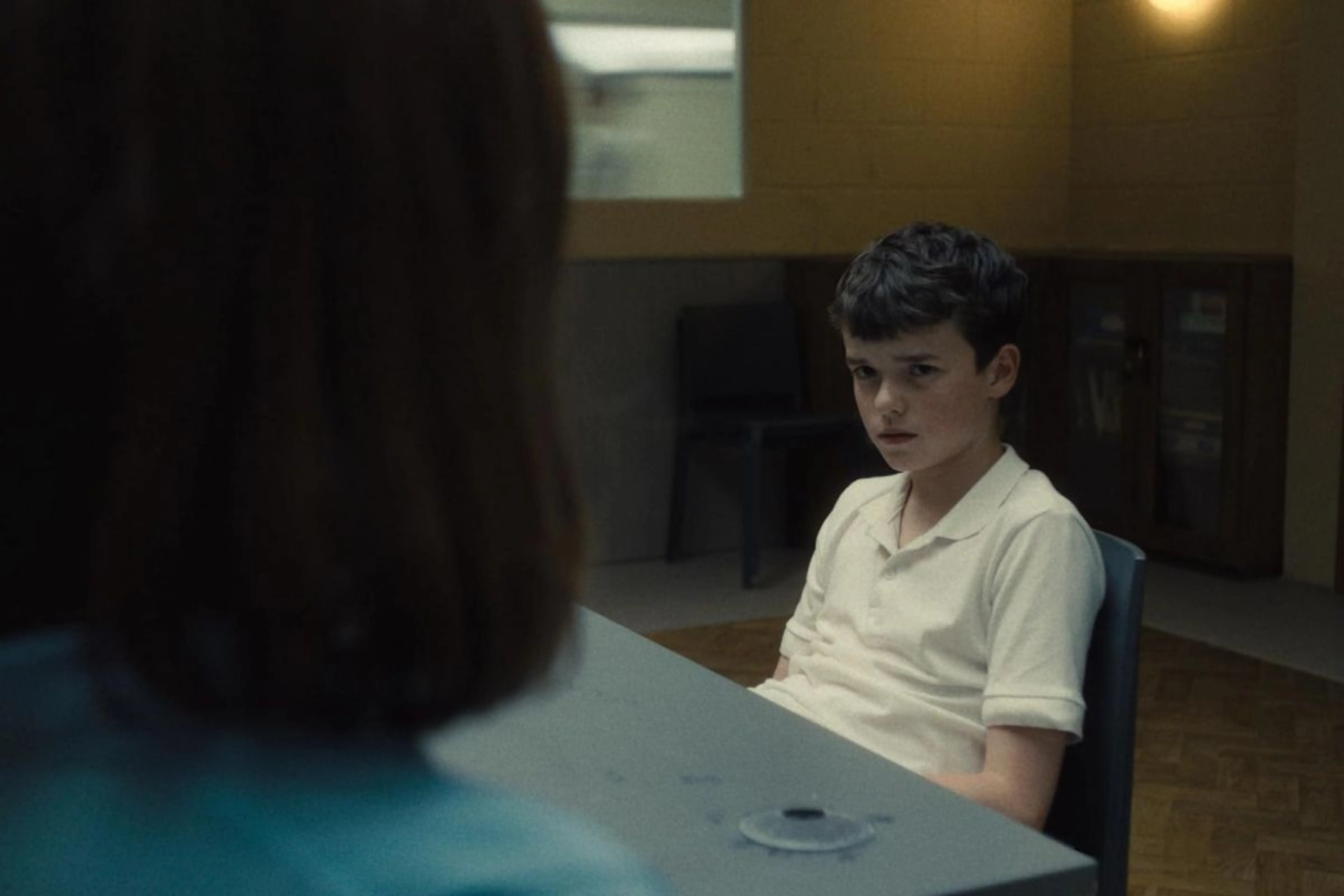 Кадр из сериала “Переходный возраст”