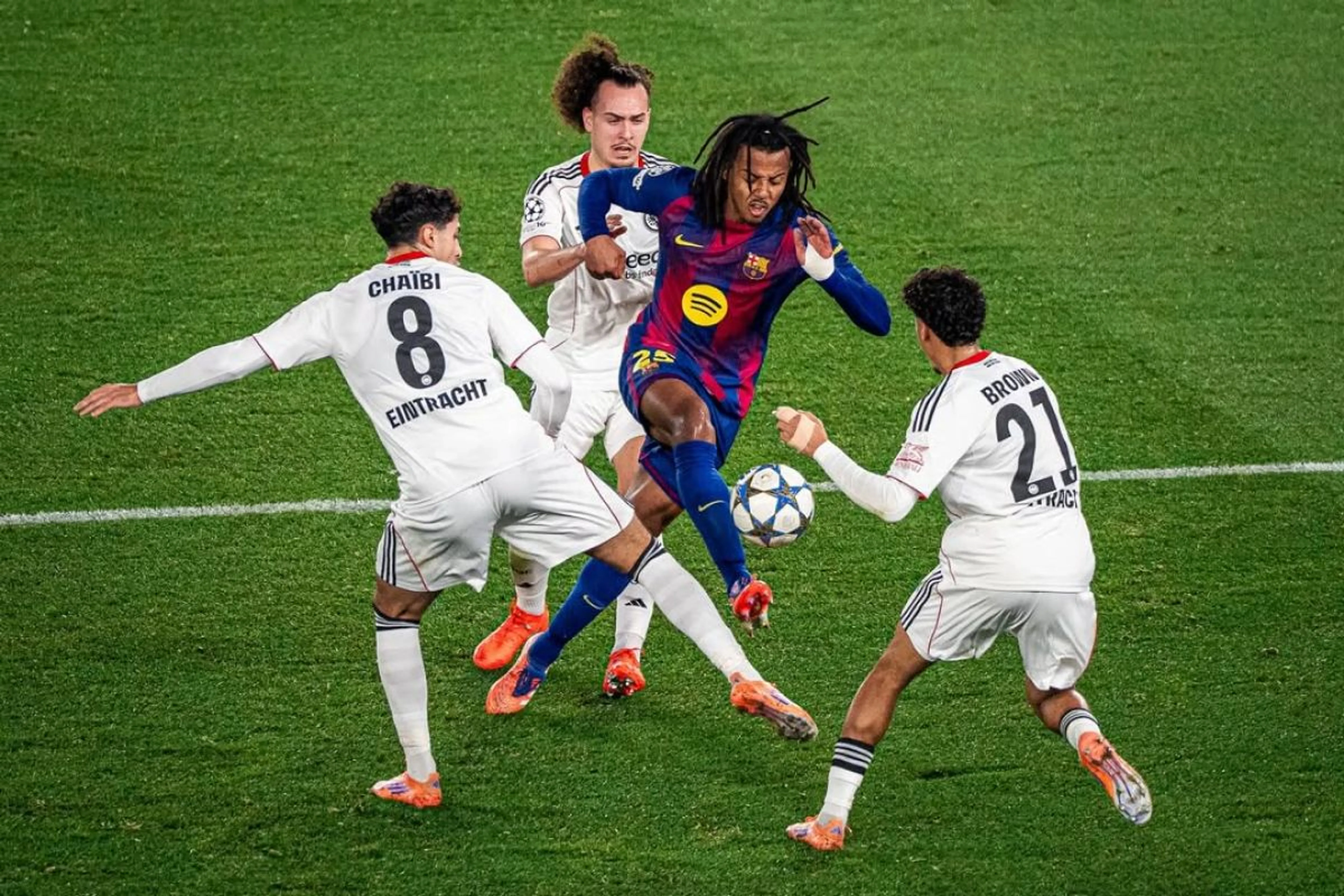 Instagram / fcbarcelonas