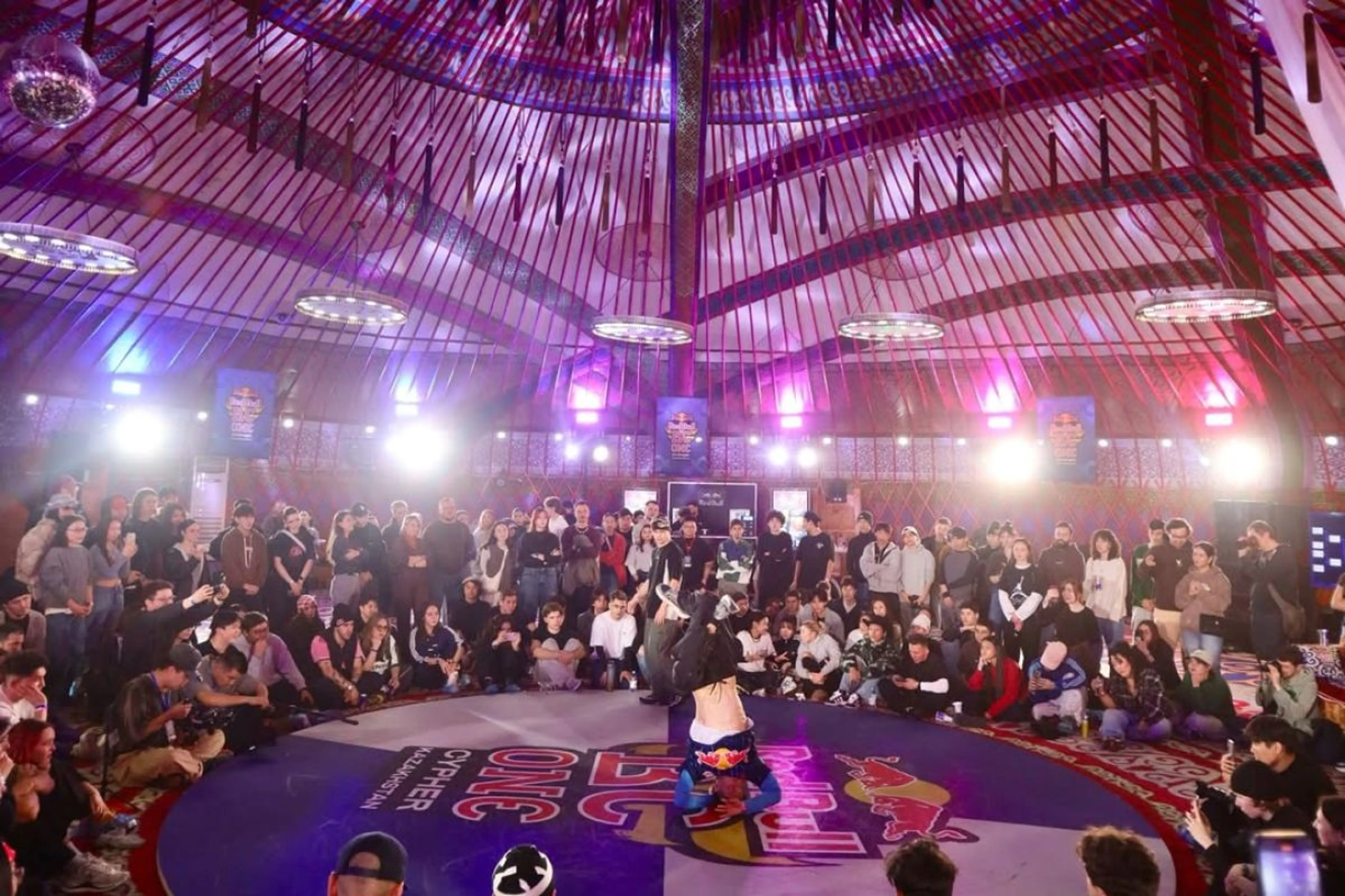 nstagram / redbullbcone