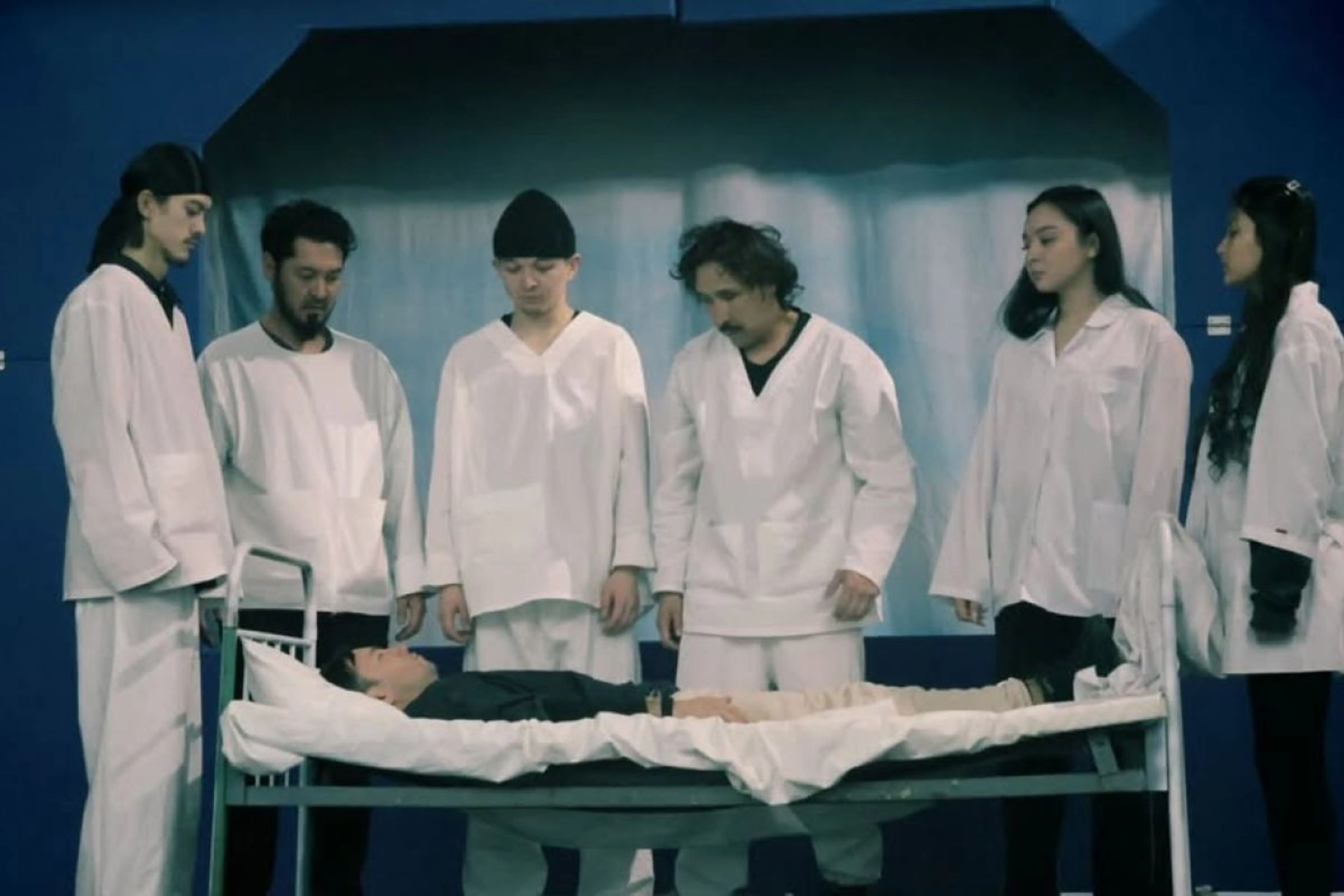 Instagram / quyrshaq_teatry