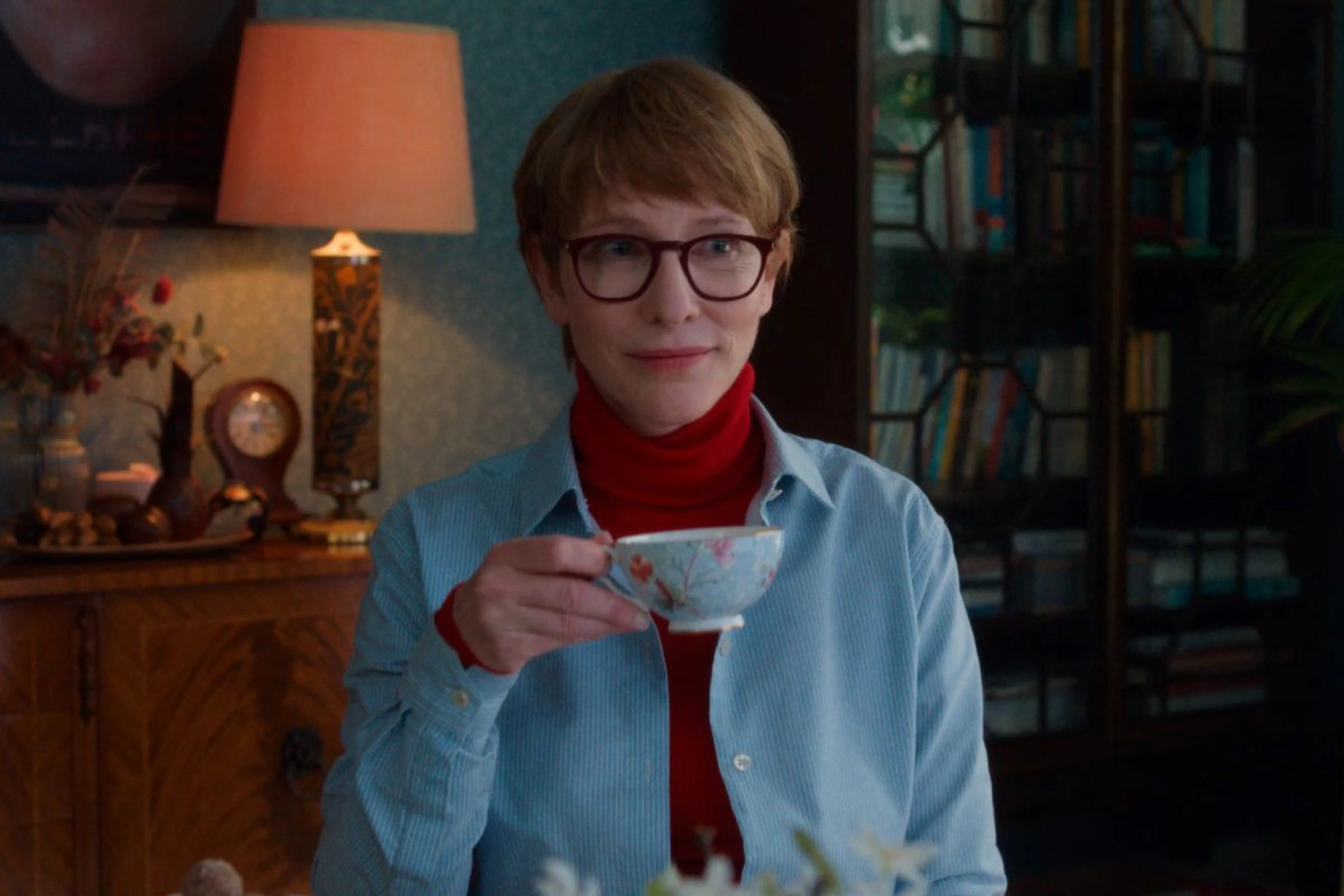 Кадр: "Отец, мать, сестра, брат"