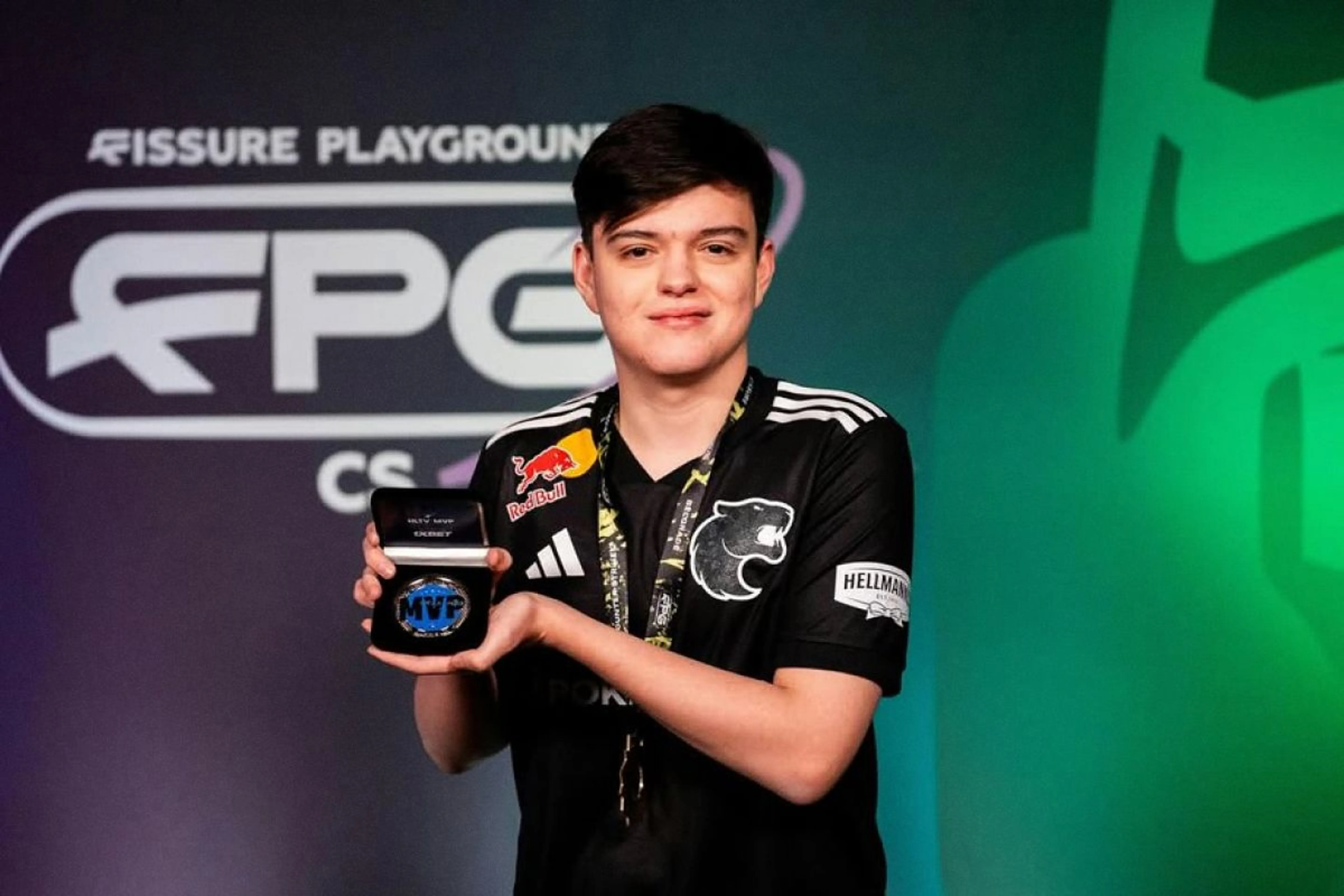 Instagram / hltvorg