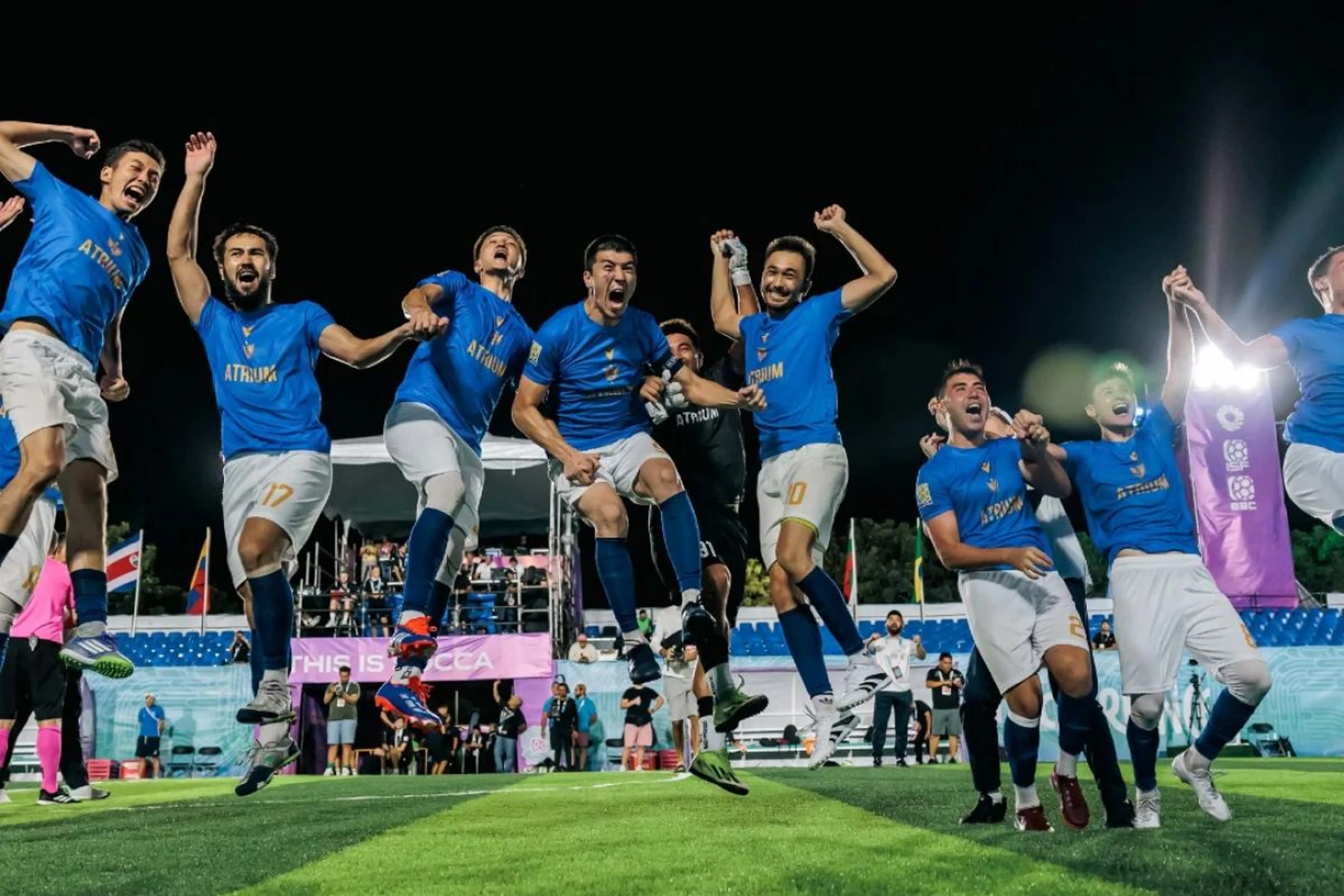 Instagram / internationalsoccafed