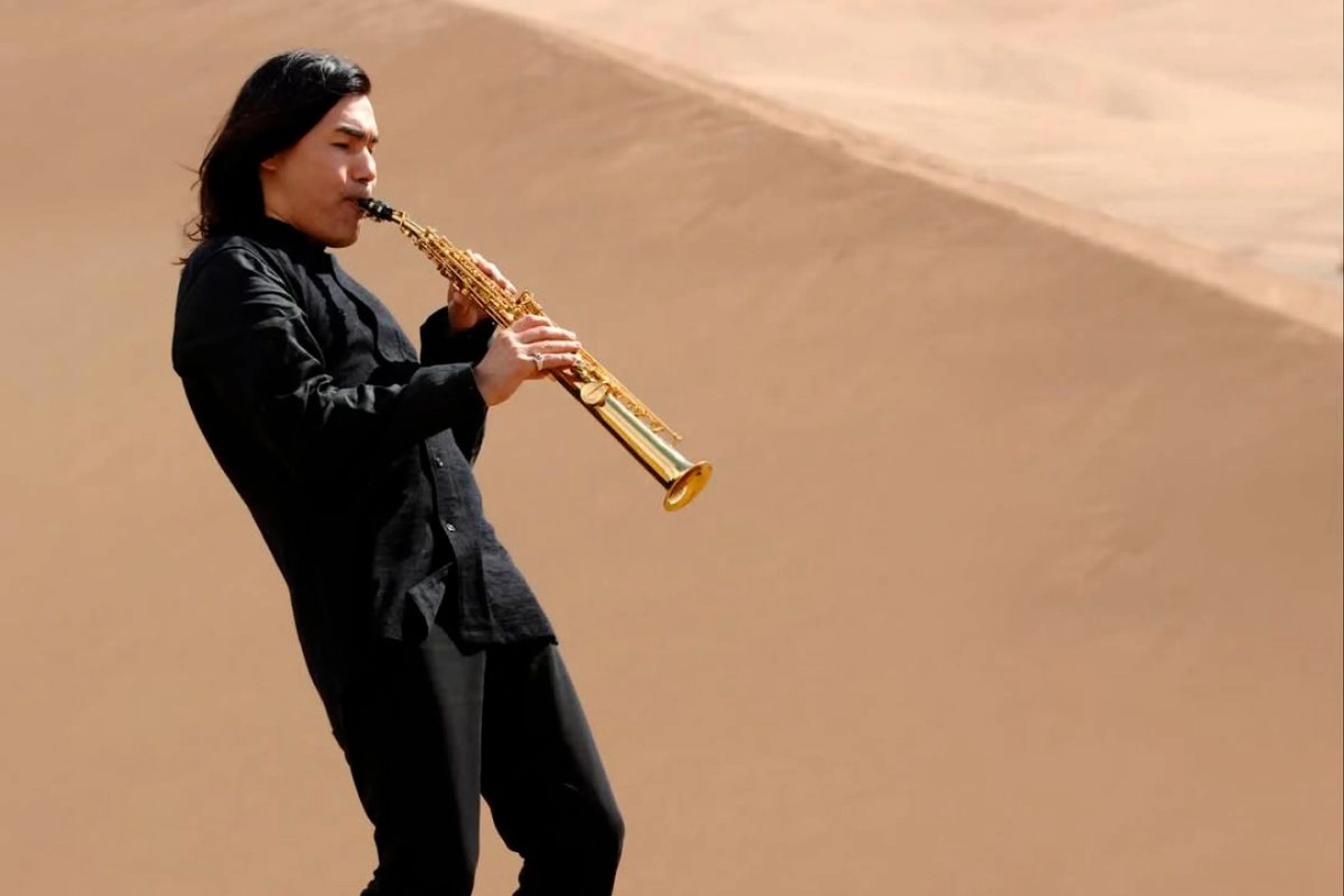 Instagram / batyr.foundation