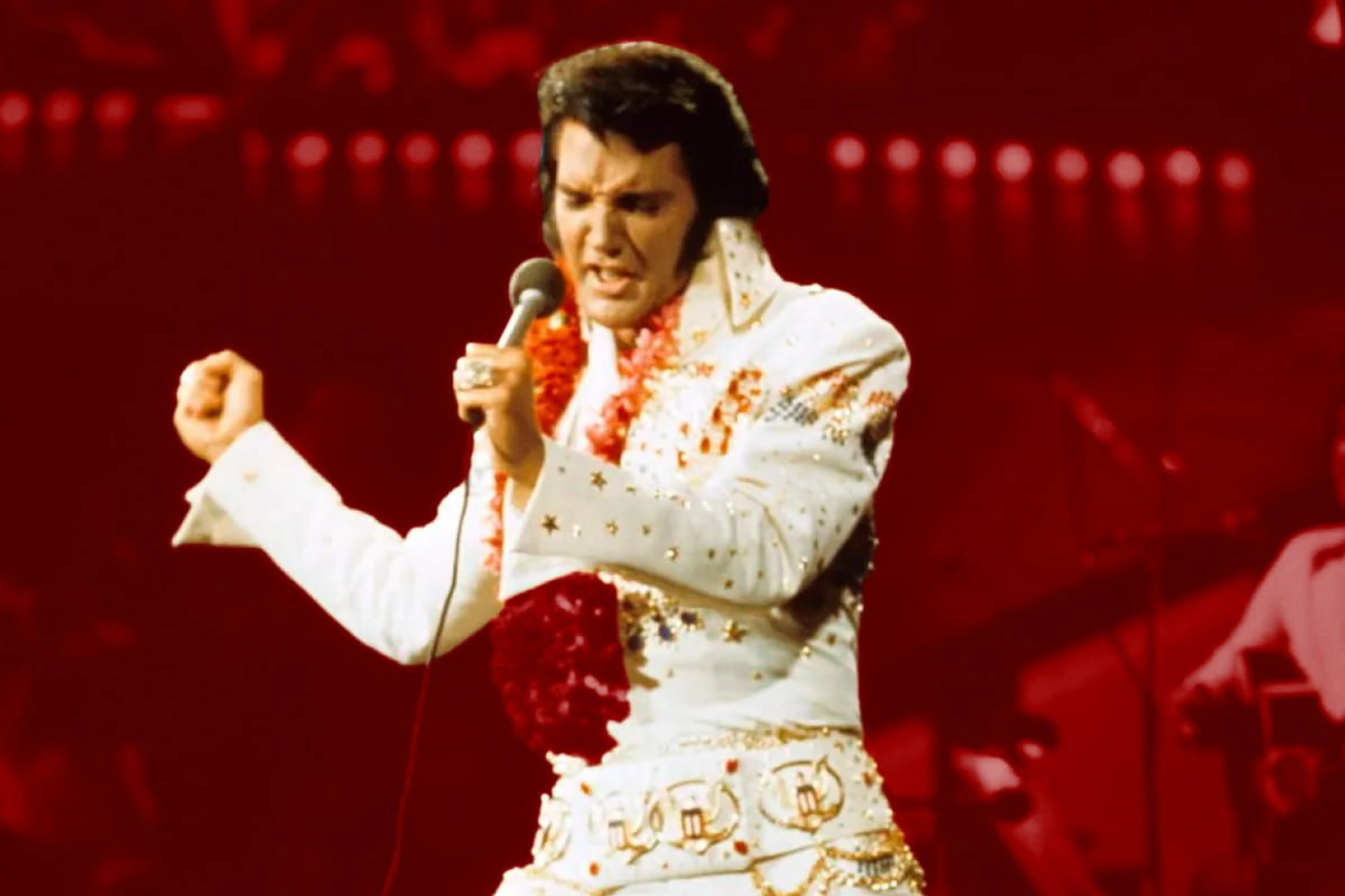 Коллаж Mustafin Magazine (Orlando Sentinel)