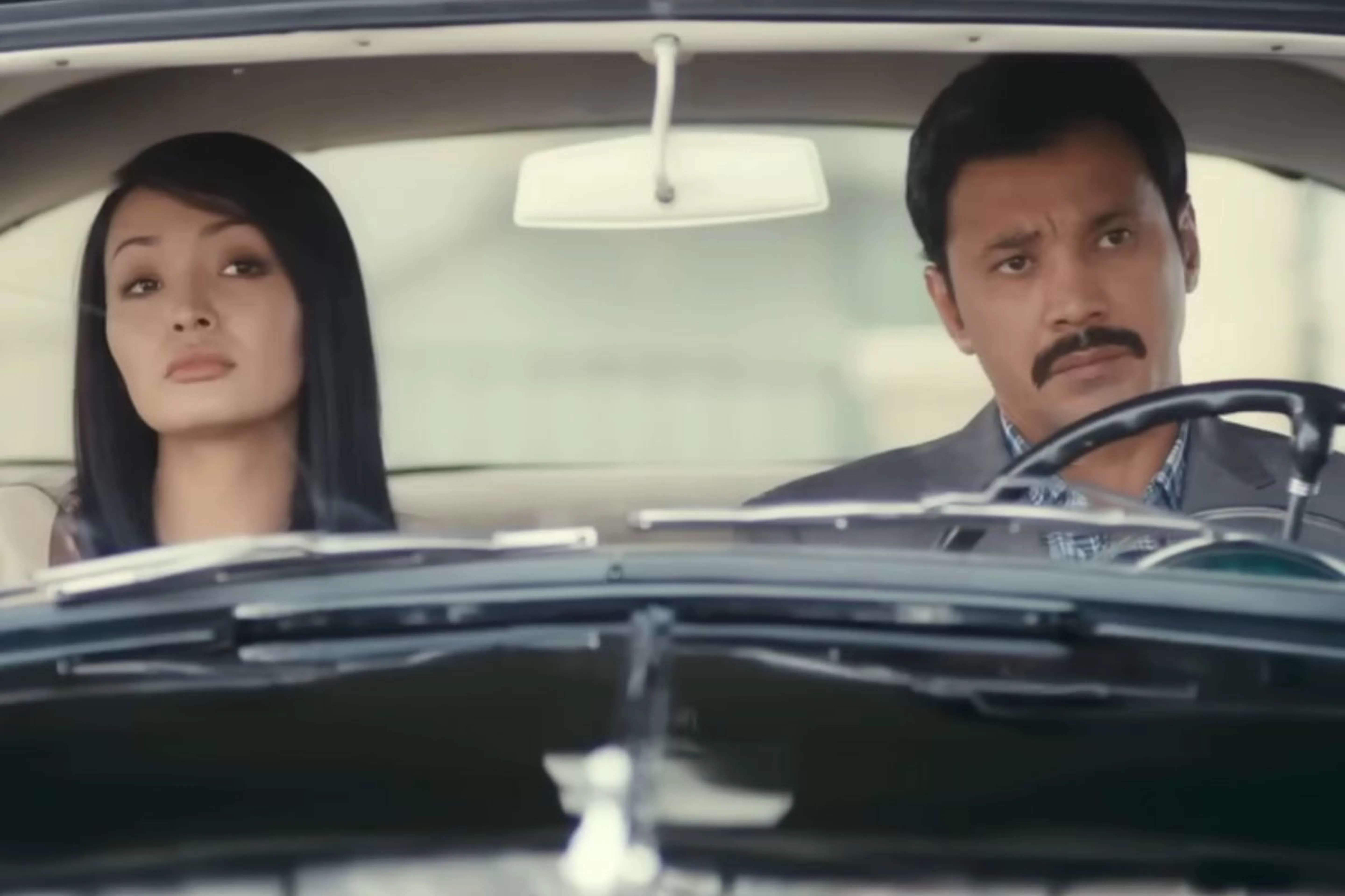 Кадр из фильма "16 қыз"