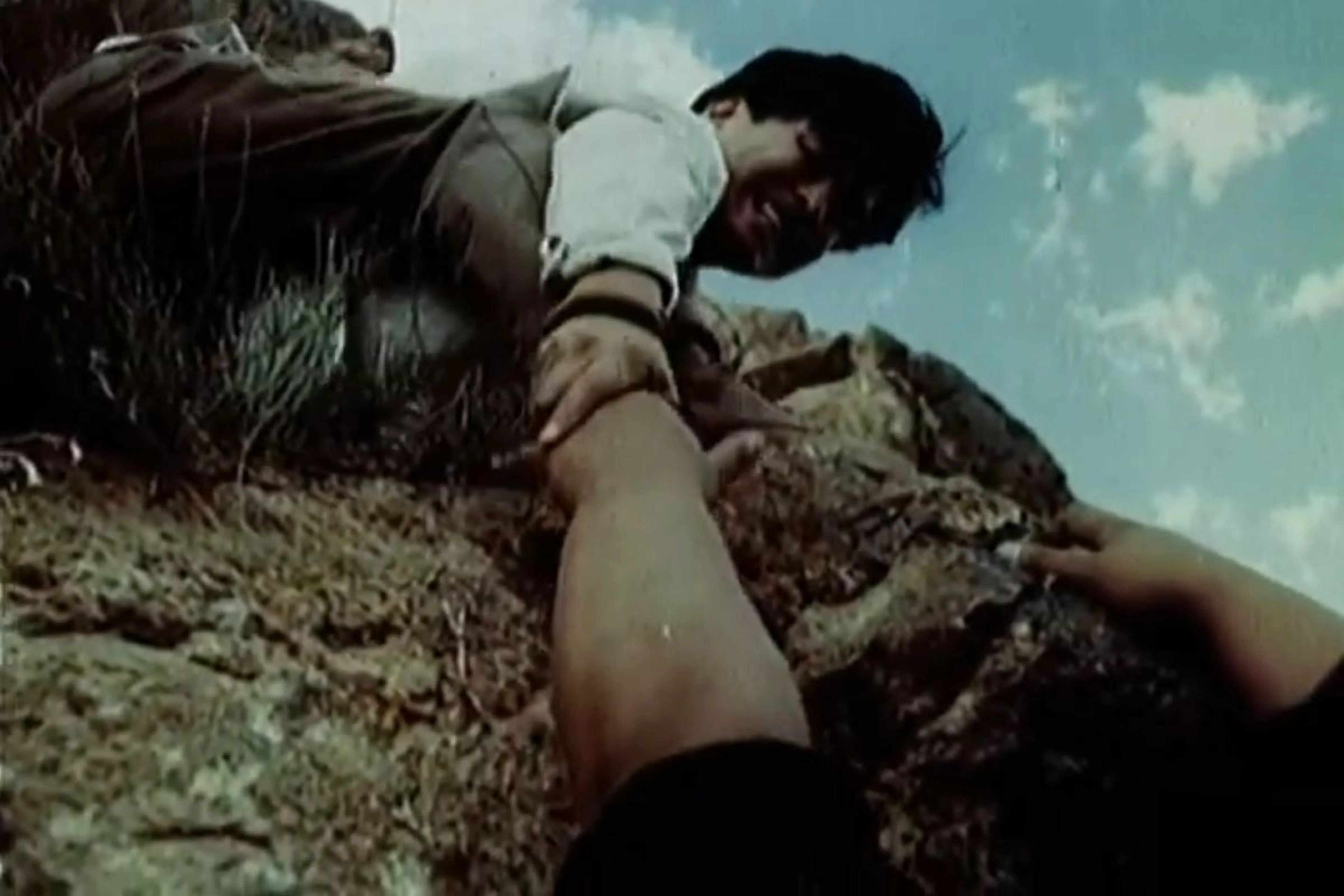 Кадр из фильма "Тот, кто нежнее"