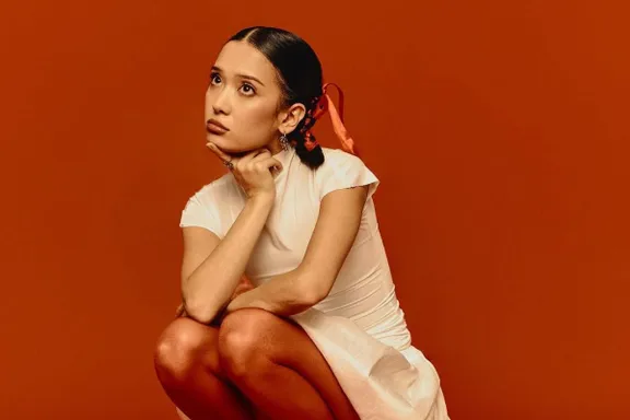 Instagram / dequiine 