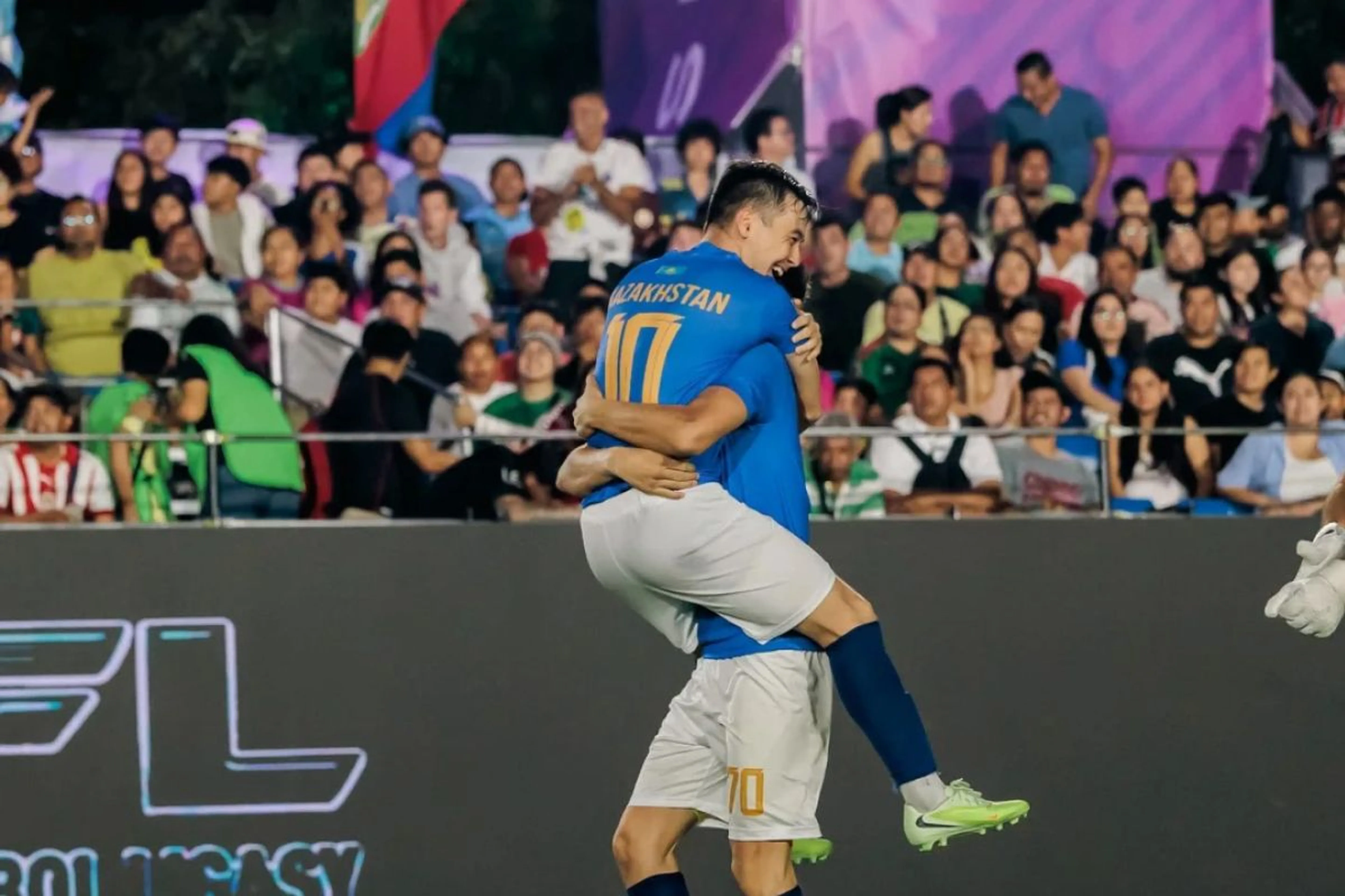 Instagram / internationalsoccafed